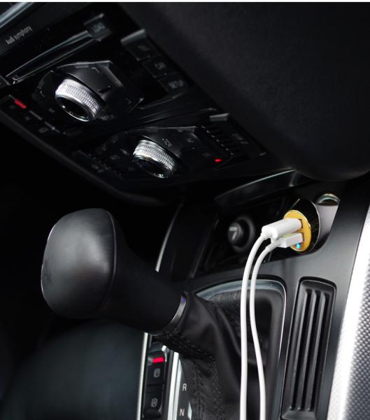 High Current Lightning Cable Car Charger Short Protection For Driving Recorder