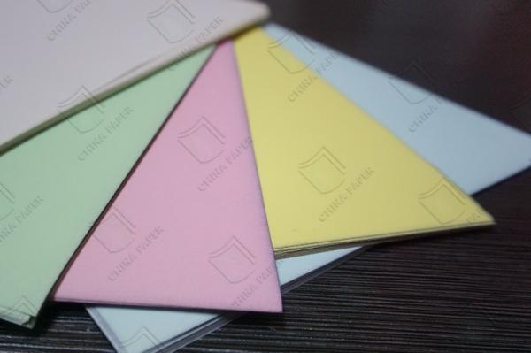 Quick-Drying Carbonless Paper CB 70gsm 620mm*890mm Sheet For Fast-Paced Office Environments