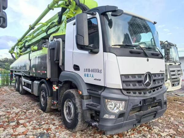 Used 2021 Zoomlion 63m Concrete Pump With Benz Chassis  250KW Engine Power Rating And 120m3/h Capacity