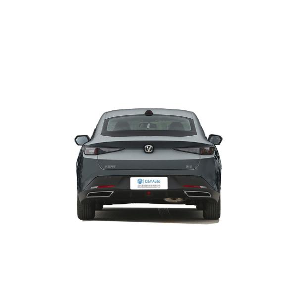 1.5T 170hp Yida Changan Car Electric Sedan Blue Whale Power
