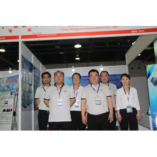 3500g-6500g водонепроницаемая мембрана Бентоитная геотекстильная линейка GCL с 0,2 мм геомамбраной HDPE