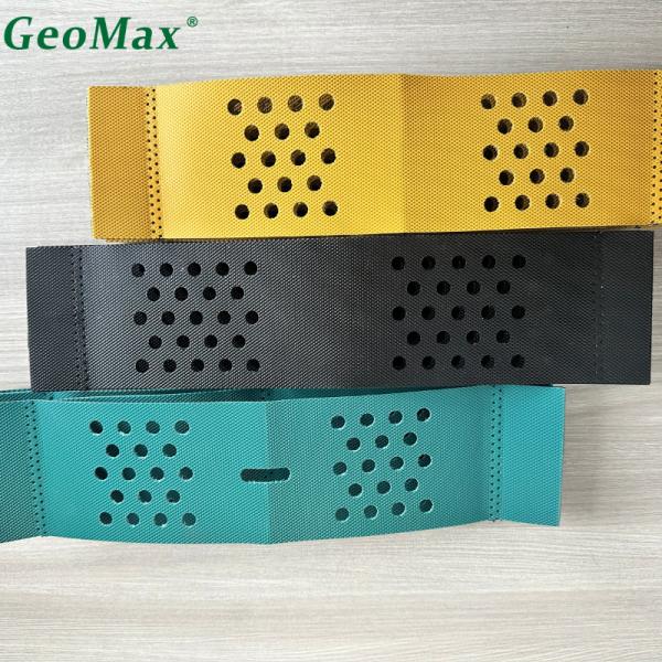 Green Black HDPE Geocell 200mm Height 445mm Welding Space For Airport Runways Railways Support Pier