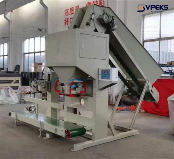 Coal Bagging Made Easy With 4.5kW Power Consumption Charcoal Packing Machine