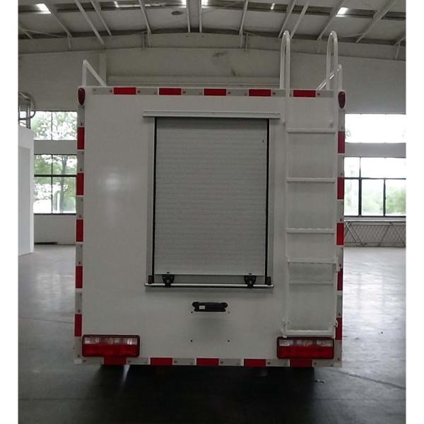 9.5tons 4.5m3 Water Tanker Sprayer Truck With Q25-152E60 Engine For Road Cleaning