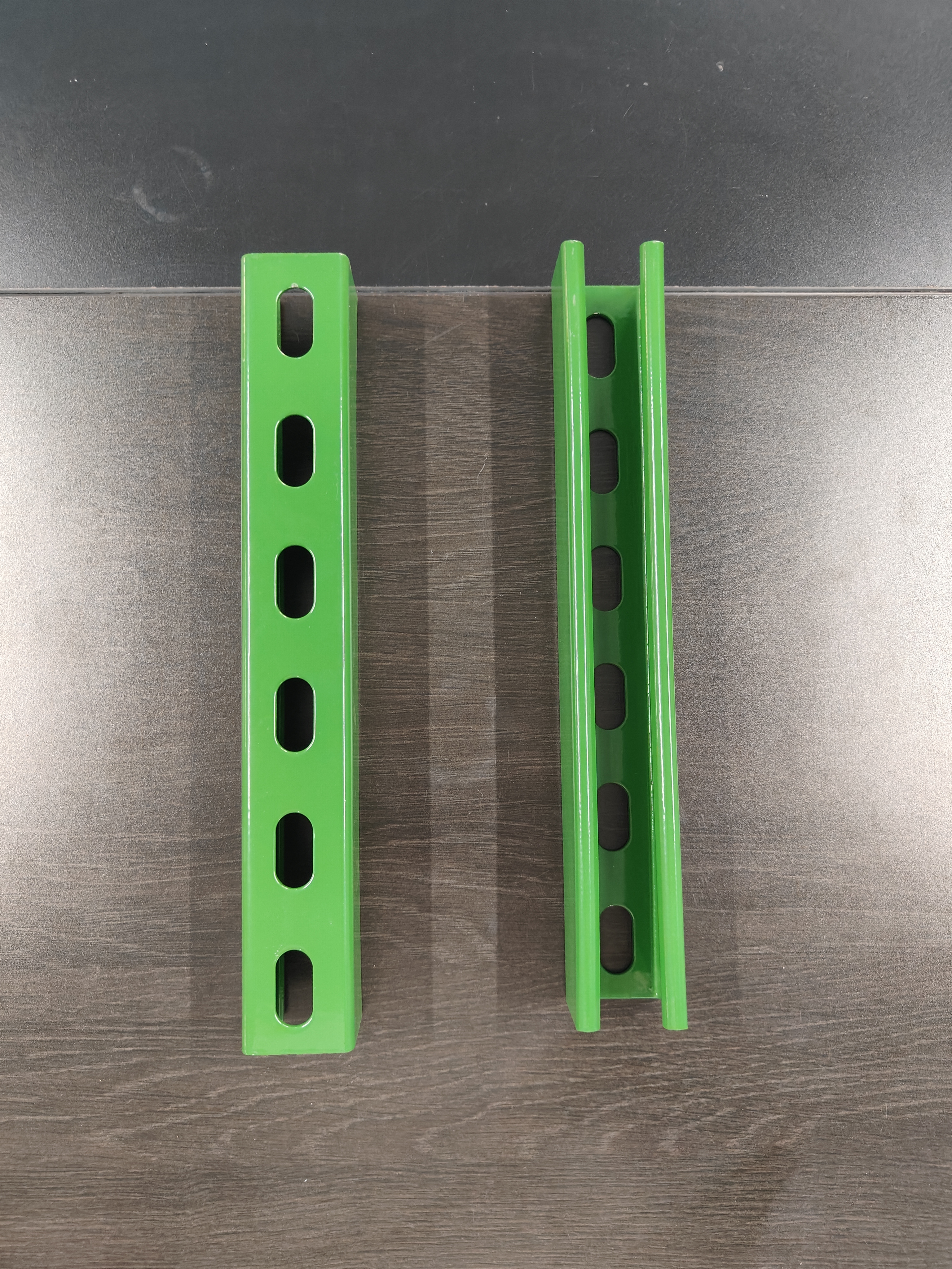 Unistrut Channels Powder Coated Green C Type Steel Profile Slotted Strut Channel