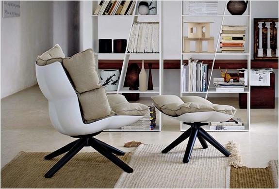 Husk Outdoor Fiberglass Arm Chair Solid Wood Legs Comfortable Foams Height 44 CM