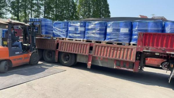 燃焼点C 150と粘度Cps/25C 2000-5000重用産業用エポキシ樹脂