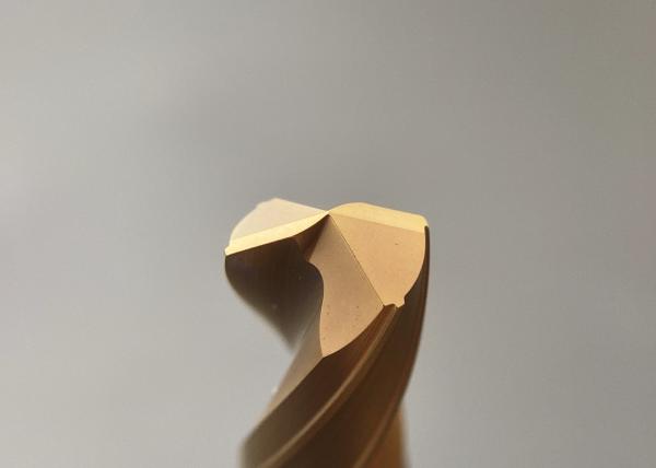 High Stability Carbide Twist Drill With Double Edged Belt For Various Processed Materials