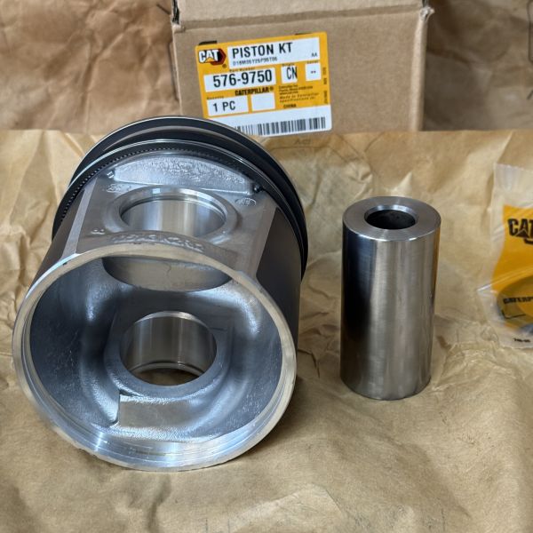 Construction machinery excavator engine CAT C18 engine piston 576-9750 5769750