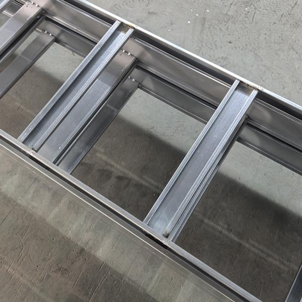 3m-6m Aluminum Data Center Cable Tray Ladder Type Wire Cable Tray Electrical