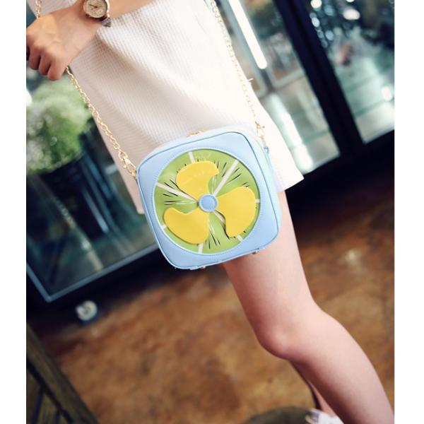 2016 summer new female Japanese fruit fan small square bag Messenger bag cute shoulder bag women's singles