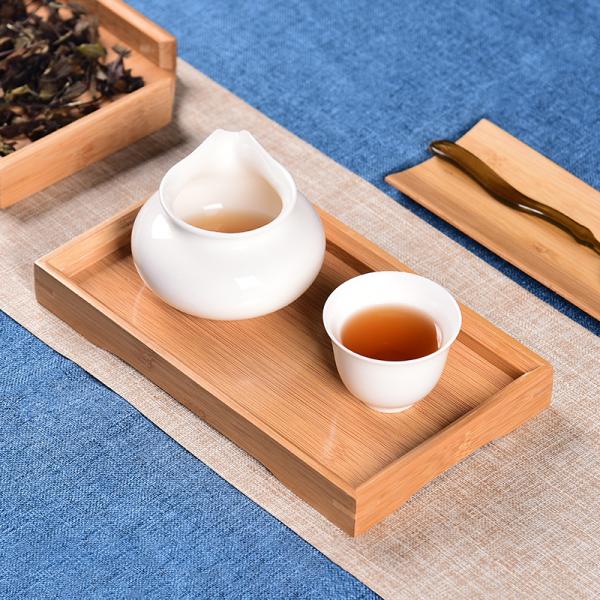 Customized Natural Solid Wood Bamboo Food Cutlery Tray in Different Sizes and Shapes