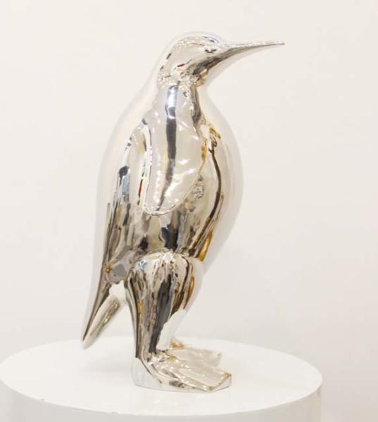 蒸気の抵抗の現代的な屋内ペンギンの金属の動物の彫刻