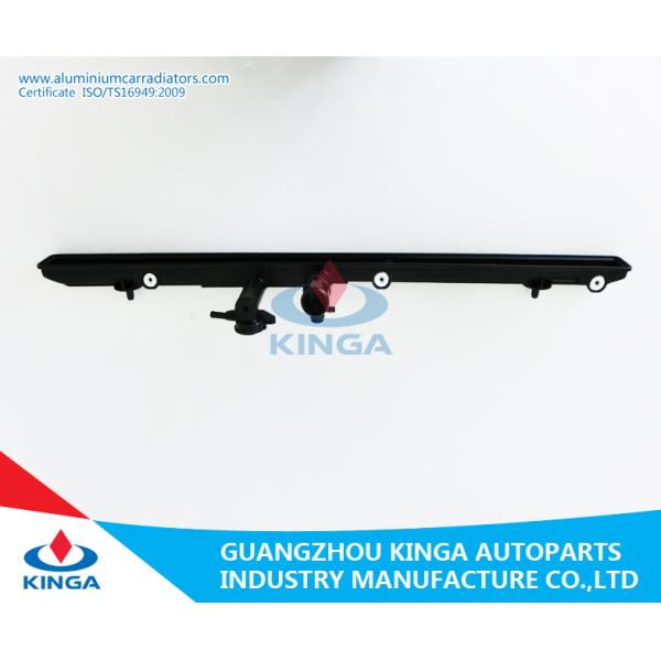 Highlander ' 09 3.5L Auto Radiator Plastic Tank With Plate Style