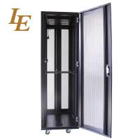 Cabinet debout de plancher de serveur clôture de support de réseau de 19 pouces 42U courante