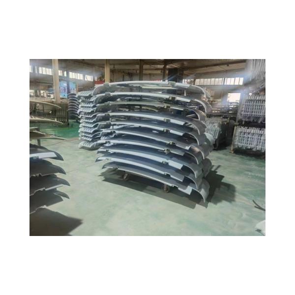 Shacman 190mm Parts de la cabina del parachoques para SINOTRUK HOWO SITRAK dentro de la cubierta del radiador