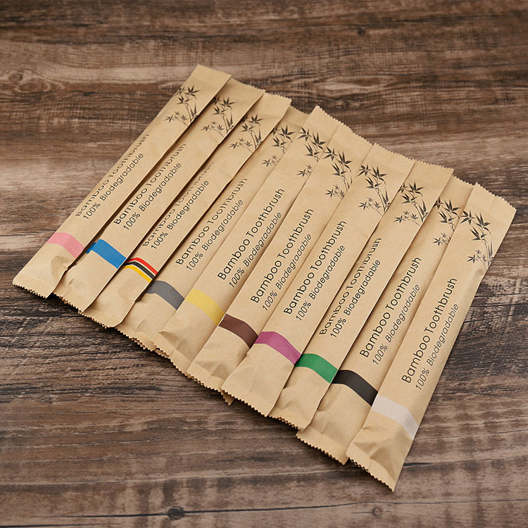 Мягкая бамбуковая зубная щетка ручки подгоняла Biodegradable устранимую зубную щетку