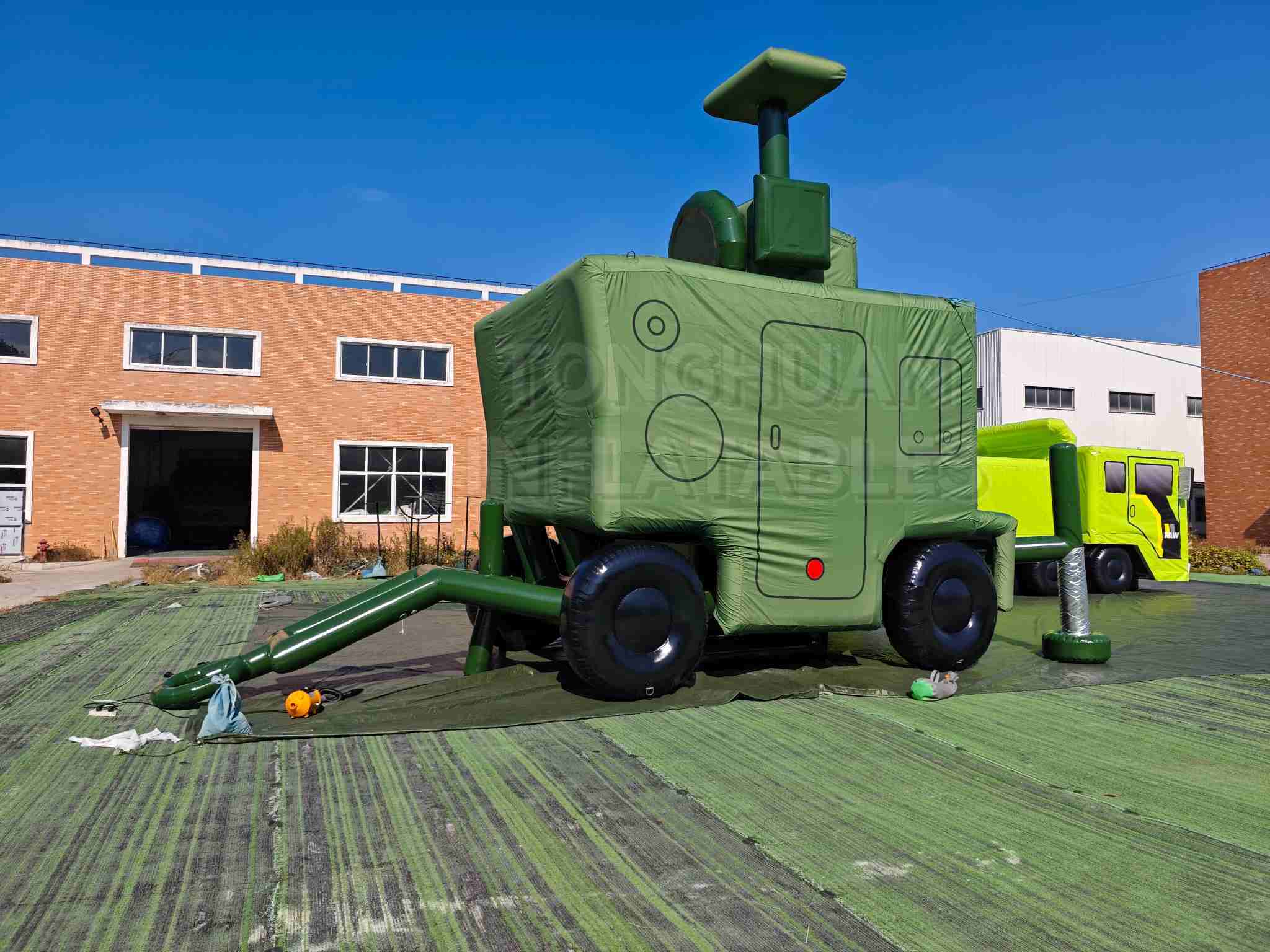 Custom Inflatable Radar Trailer Replica with Raised Antenna Mast Box Body Wheels and Tow Bar for Training Display Exhibition and Outdoor Simulation Projects