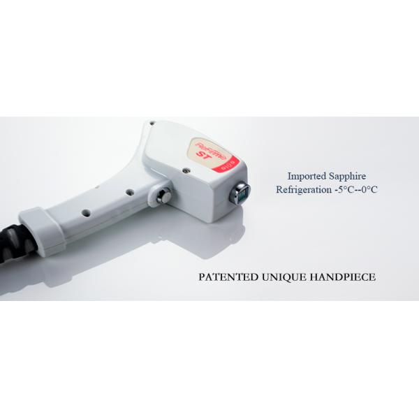 TEC Cooling Laser Machine For Skin Treatment , Portable Laser Hair Removal Machine 808nm Wavelength