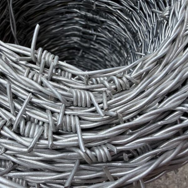 High Tensile Barbed Wire, 12ga Double Strand for Horse Fencing 500m