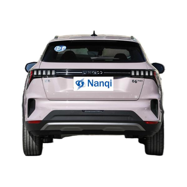 Unique Deusa Pink Lynk & Co SUV híbrido 2023 LYNK&CO 06 PHEV