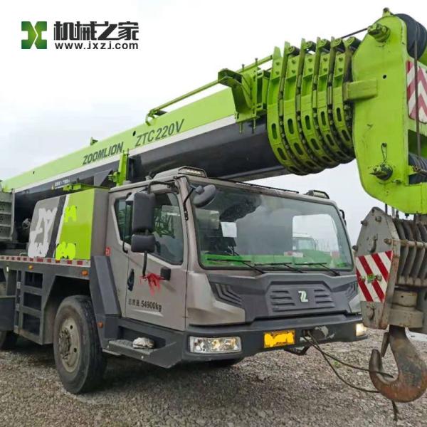 ZTC950V Zoomlion Used Truck Cranes 95ton Second Hand Crane Trucks For Sale