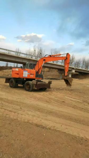 Used Hitachi ZX170W Wheeled Excavator Engine Power 128 KW