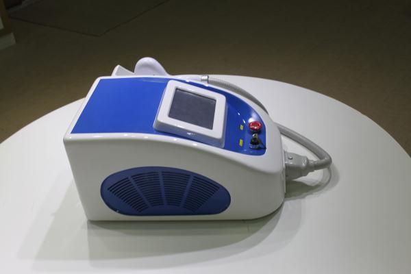 Portable Best 808nm Diode Laser Body Hair Removal beauty equipment NBW-L121