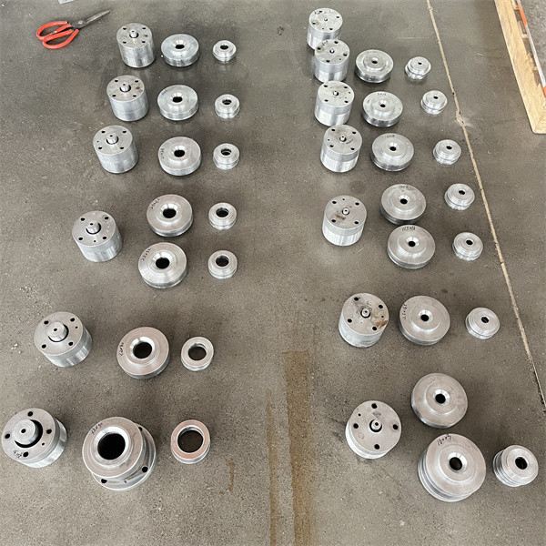 Fabricant professionnel de machines d'extrusion de tuyaux d'arrosage renforcés en plastique PVC