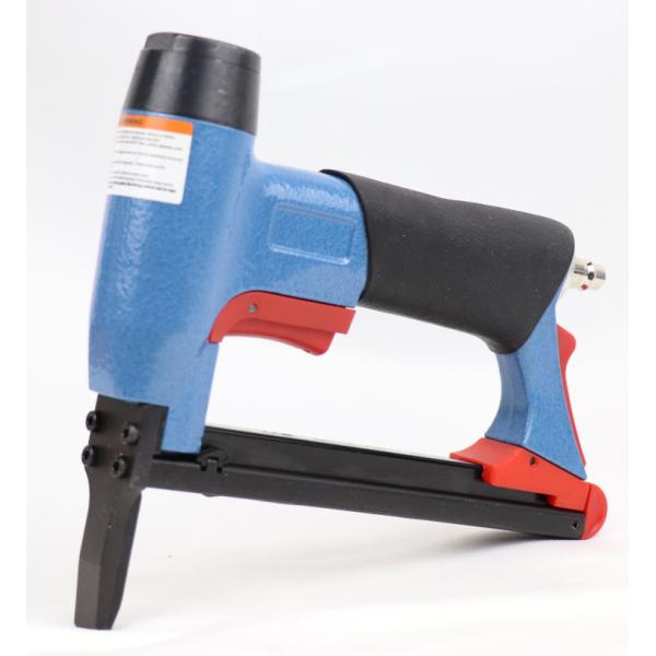 Прочная мебель Стейпл пулемет Пневматический длинный нос Стейплер калибр 22 для напольного покрытия 7116L