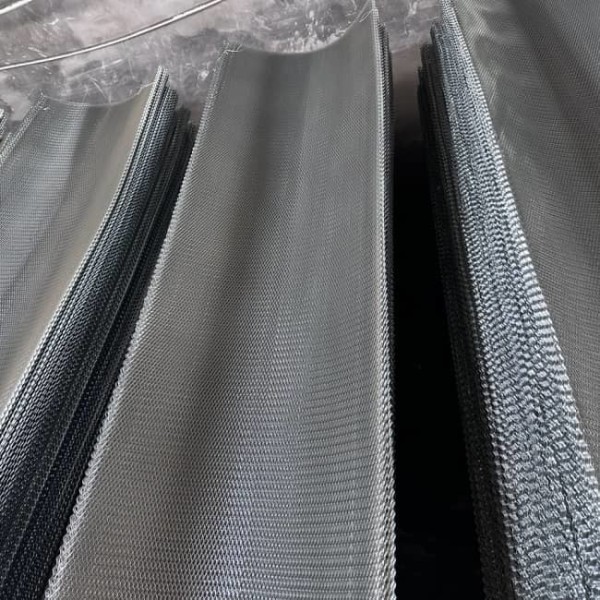 Galvanized Steel Expanded Metal Lath Sheet with Diamond Mesh for Stucco Wall Reinforcement 27x96 Inch