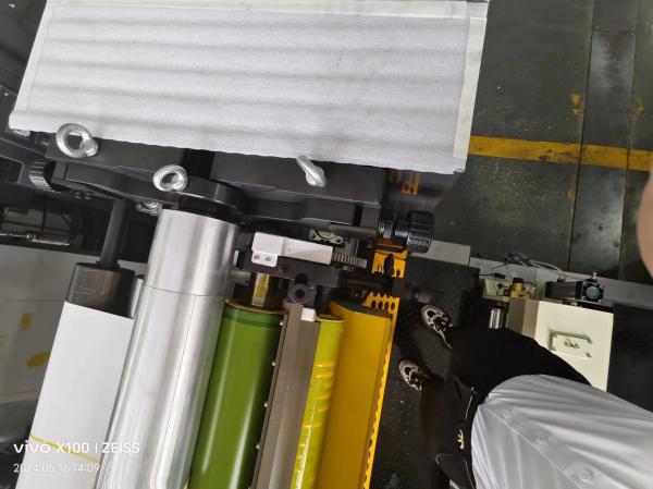 Sleeve Type Flexographic Printing Press For Laminated Paper And White Cardboard Paper