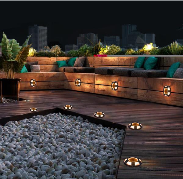 Éclairage de quai solaire LED étanche à l'eau pour patio, terrasse, jardin, porche