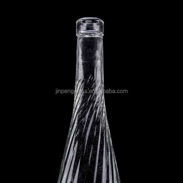 Glass Body Material 500ml 700ml Whiskey Wine Bottle with Unique Bottom Raised Design
