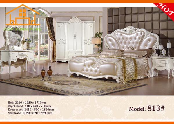 High-class Imperial white leather diamond bed Stylish White top popular import Affordable high gloss bedroom furniture