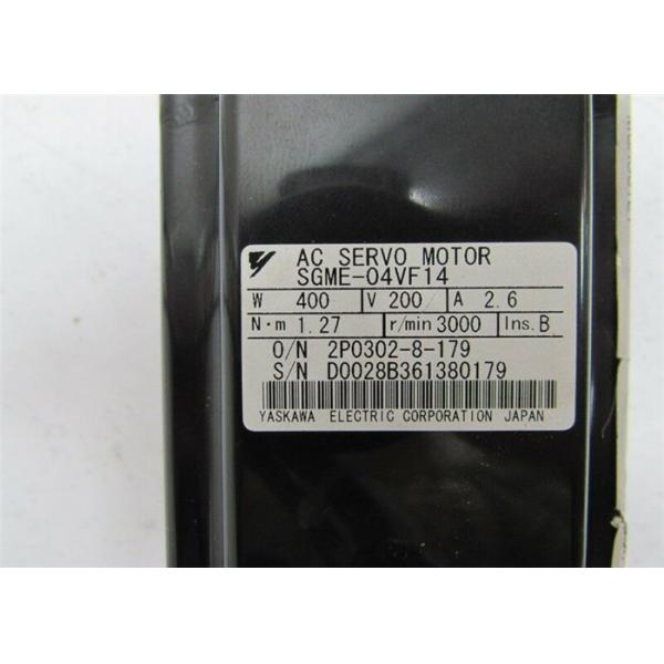 Yaskawa Electric Ac Servo Motor 400W  200V SGME-04VF14 2.6A