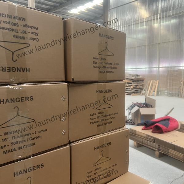 23 G Per Pcs Galvanized Steel Wire Hangers For Multi-Purpose Clothing Organization