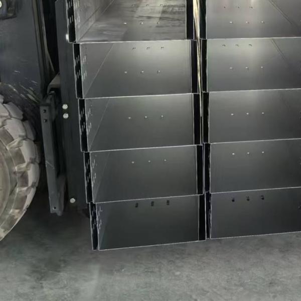 Durability Wall Mount Cable Tray Or Ceiling Mounted Installation Cable Tray Galvanized Steel