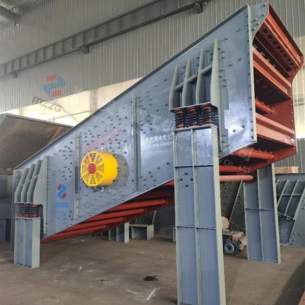 Washing Plant Circular Motion Vibrating Screen 400-500 Ton Per Hour Capacity