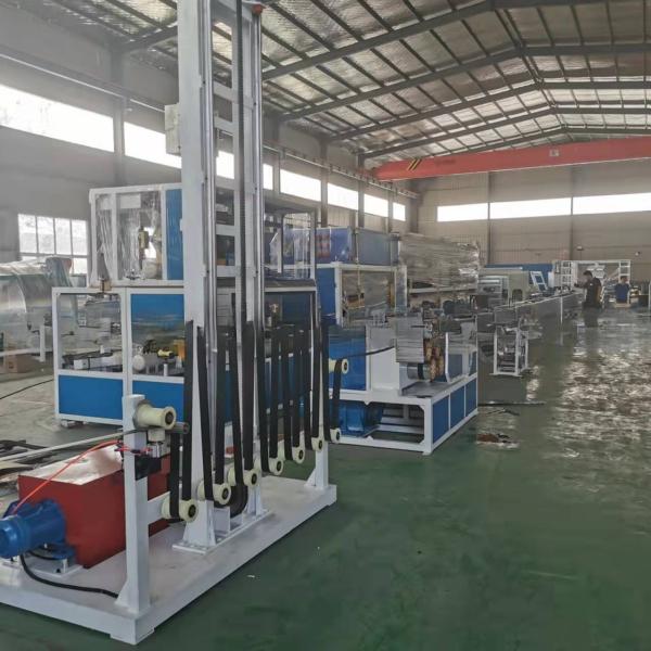 Extrudeuse de type séparé, ligne de production de bandes géo pour le traitement des flocons de bouteilles pour animaux de compagnie