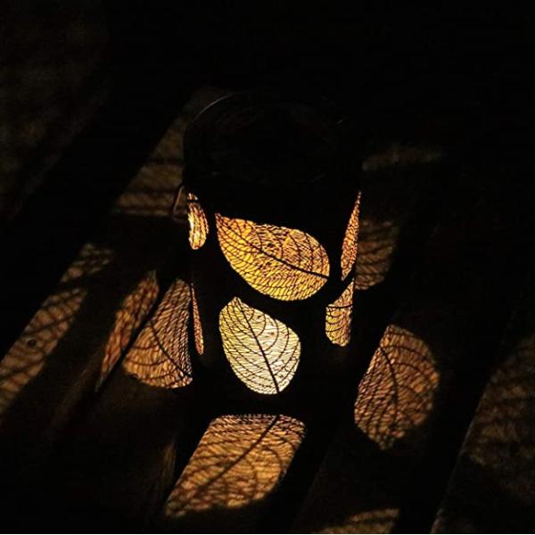 Auto On Off 5.4 Inch LED Solar Hanging Lights