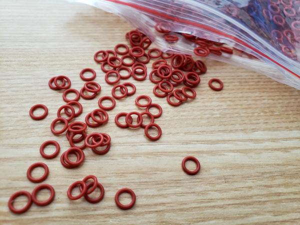 High Elongation 300-700% Silicone O Ring , Silicone Rubber Seal , Silicone Rubber Gasket Compression Set 30-60%
