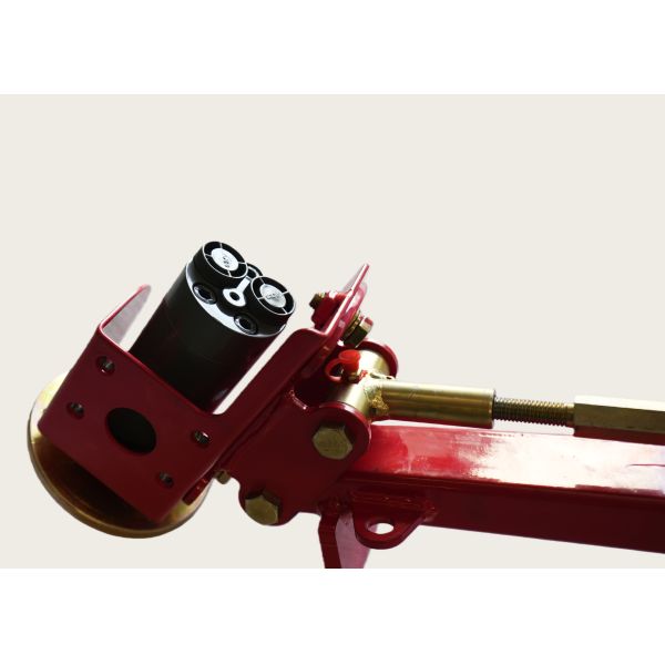 Adaptive Road Condition Sweeping Mechanism - Adjustable Sweeping Arm, Obstacle-Avoiding Sweeping System, Curb Cleaning Equipment