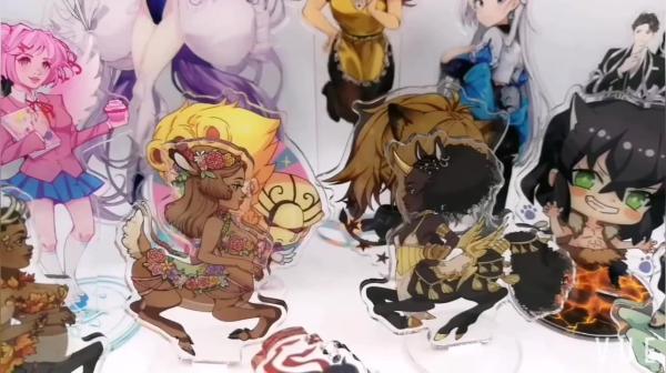 Customized Acrylic display board/advertising display board with Anime figure/star/Cartoon figure/Company Logo Printed