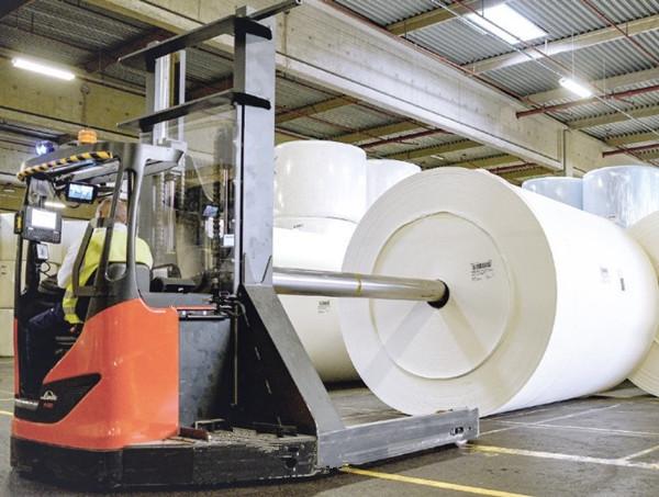 2000~3600mm Arm Dia Forklift Carpet Boom For Fabric Roll Customized Service