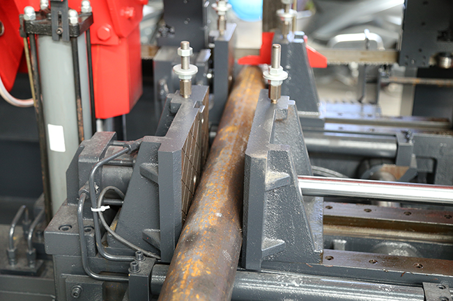 Precision Control Horizontal Band Saw Machine 23m/Min - 75m/Min Vertical Metal Bandsaw