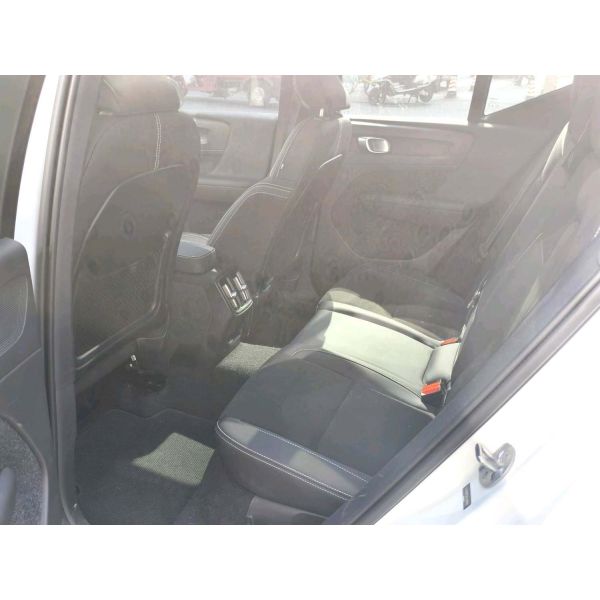 2024 Volv0 XC40 RECHARGE Long Range PRO Luxury Electric SUV in Premium Condition with Bulk Procurement Advantage