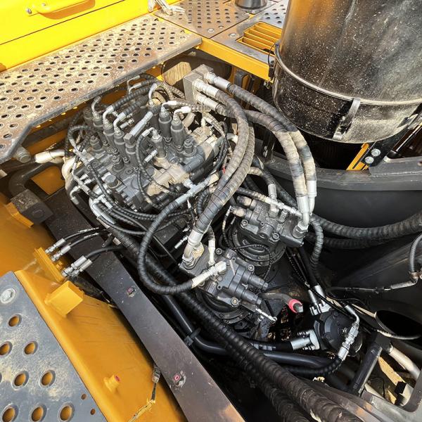 EC480D Used Volvo Excavators 2m3 Bucket Capacity 245kw Rated Power High Efficiency