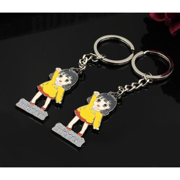 Metal alloy paint key chain cartoon logo girls key chain advertising Yiwu wholesale set