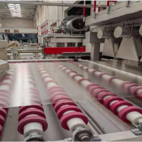 200Tpd Pattern Glass Production Equipment New Calender for Architectural Applications